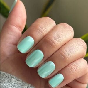 Olive & June Maximalist Instant Mani Press-On Nails - Slam‎ Dunk Chrome